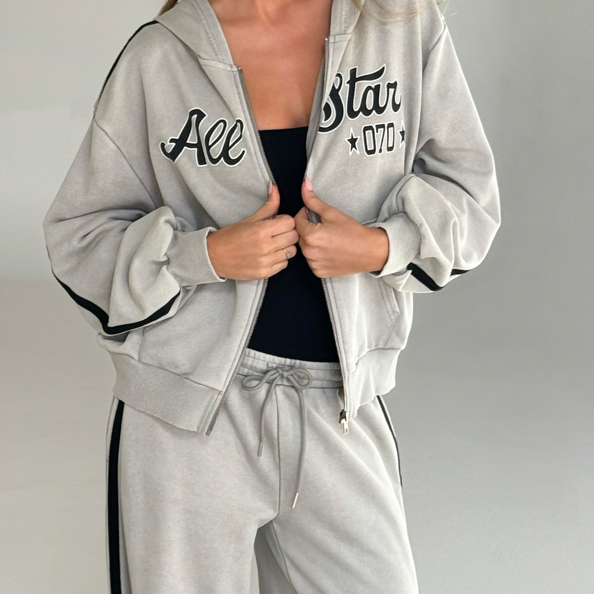 トップス MOAT ORIGINAL HOODIE & SWEAT PANTS トップス MOAT ORIGINAL HOODIE & SWEAT PANTS Original Zip Hoodie