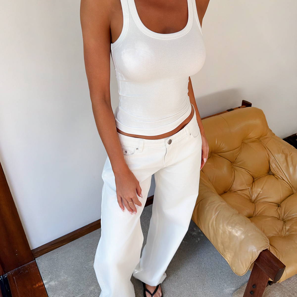 AVNI TANK - WHITE – Tiger Mist USA